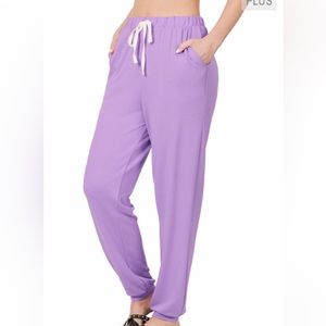 Women’s jogger pants